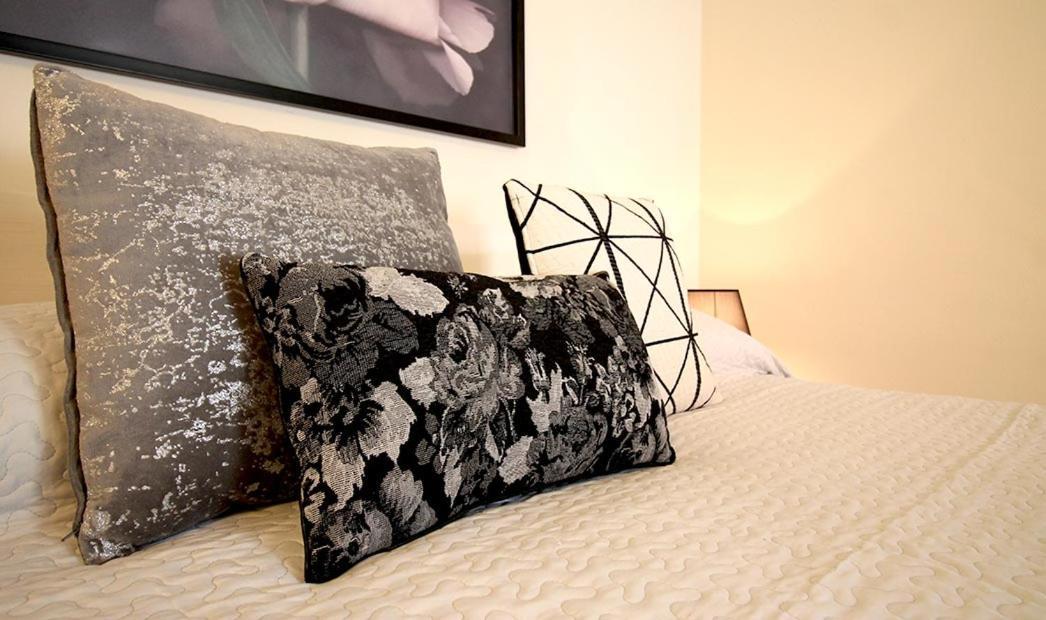 גרלנדה Cabane Bed And Breakfast מראה חיצוני תמונה